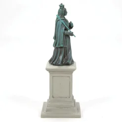 Department 56 Dickens Village Series|A Monument For Her Majesty
