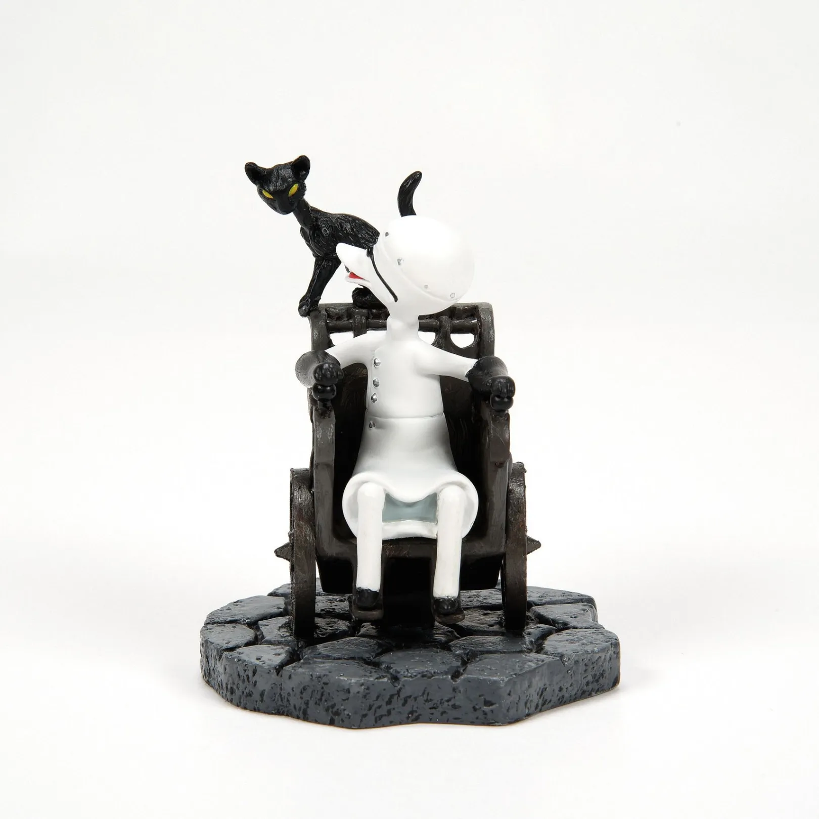 Department 56 The Nightmare Before Christmas® Village|Dr. Finkelstein