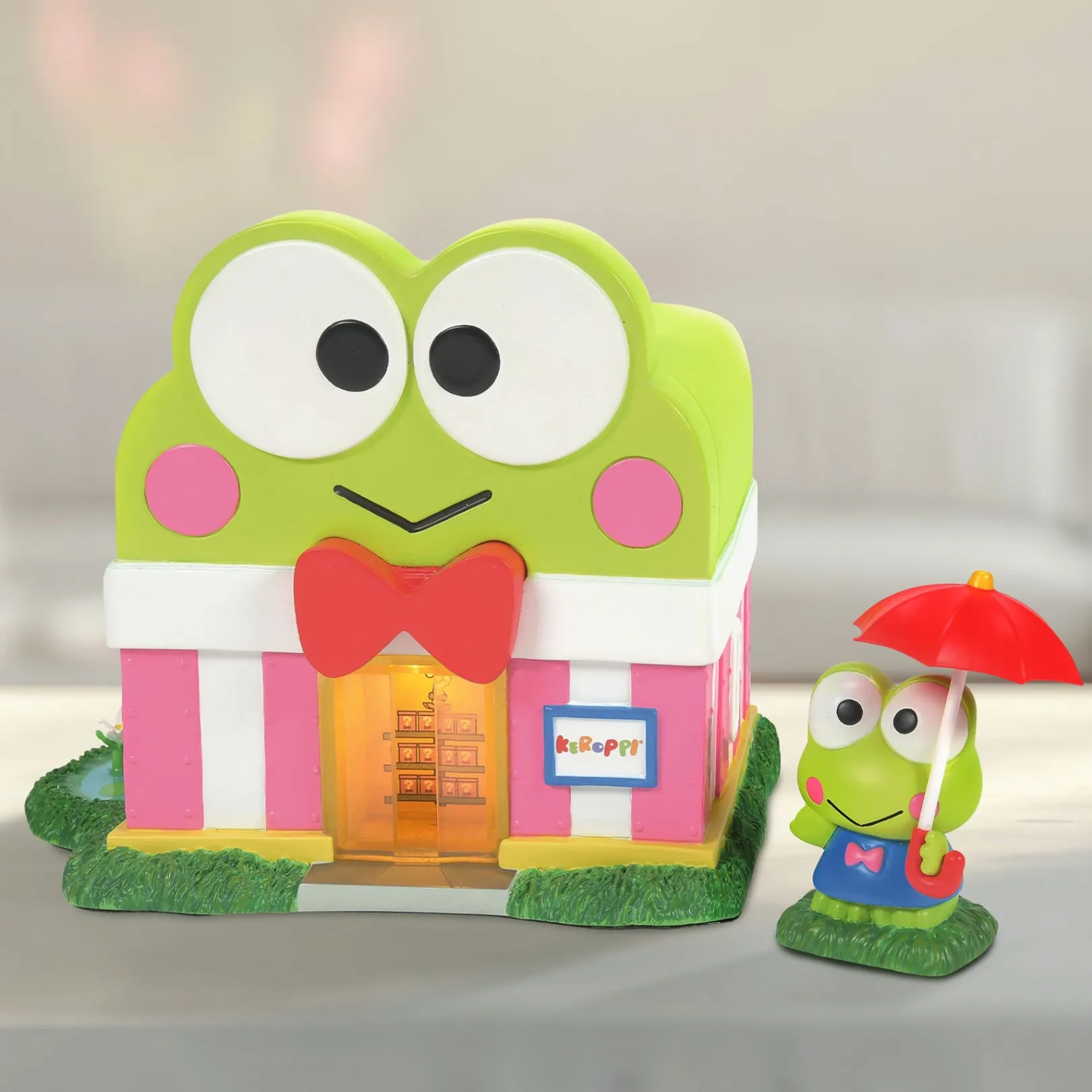 Department 56 Hello Kitty Village|Keroppi's Market S/2
