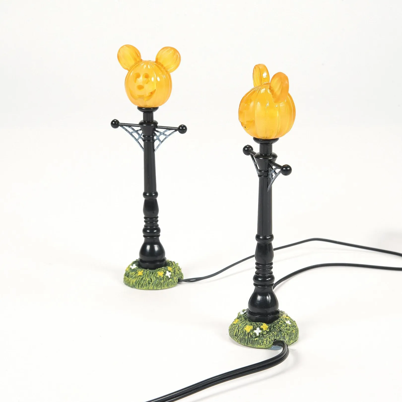 Department 56 Disney Village|Mickey's Pumpkintown St Lights